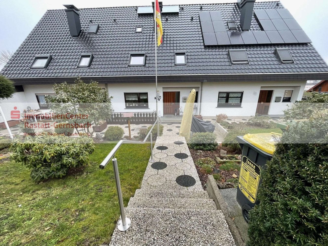 6 rooms Townhouse in Baden-Wurttemberg, Germany No. 43307