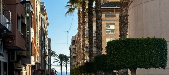 Apartamento de 3 dormitorios en Torrevieja, Spain No. 143210 43