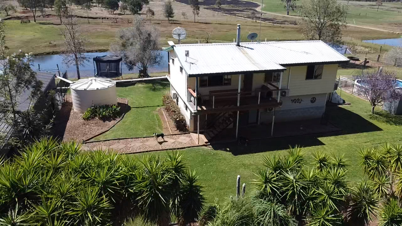 5 bedrooms Farm in Booie, Australia No. 177