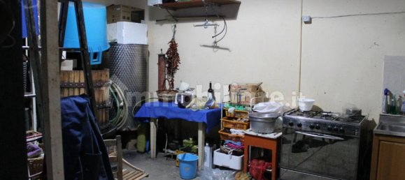3 Schlafzimmer Wohnung in Atri, Italy, Nr. 98298 8