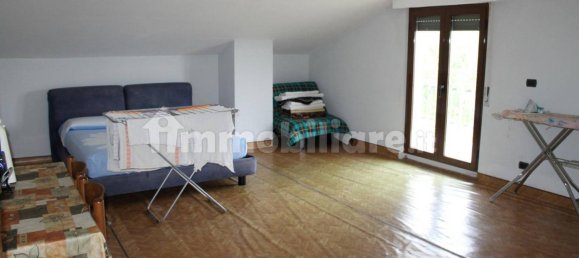 3 Schlafzimmer Wohnung in Atri, Italy, Nr. 98298 4