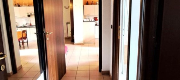 Apartamento de 2 divisões em Suzzara, Italy N.º 98183 9