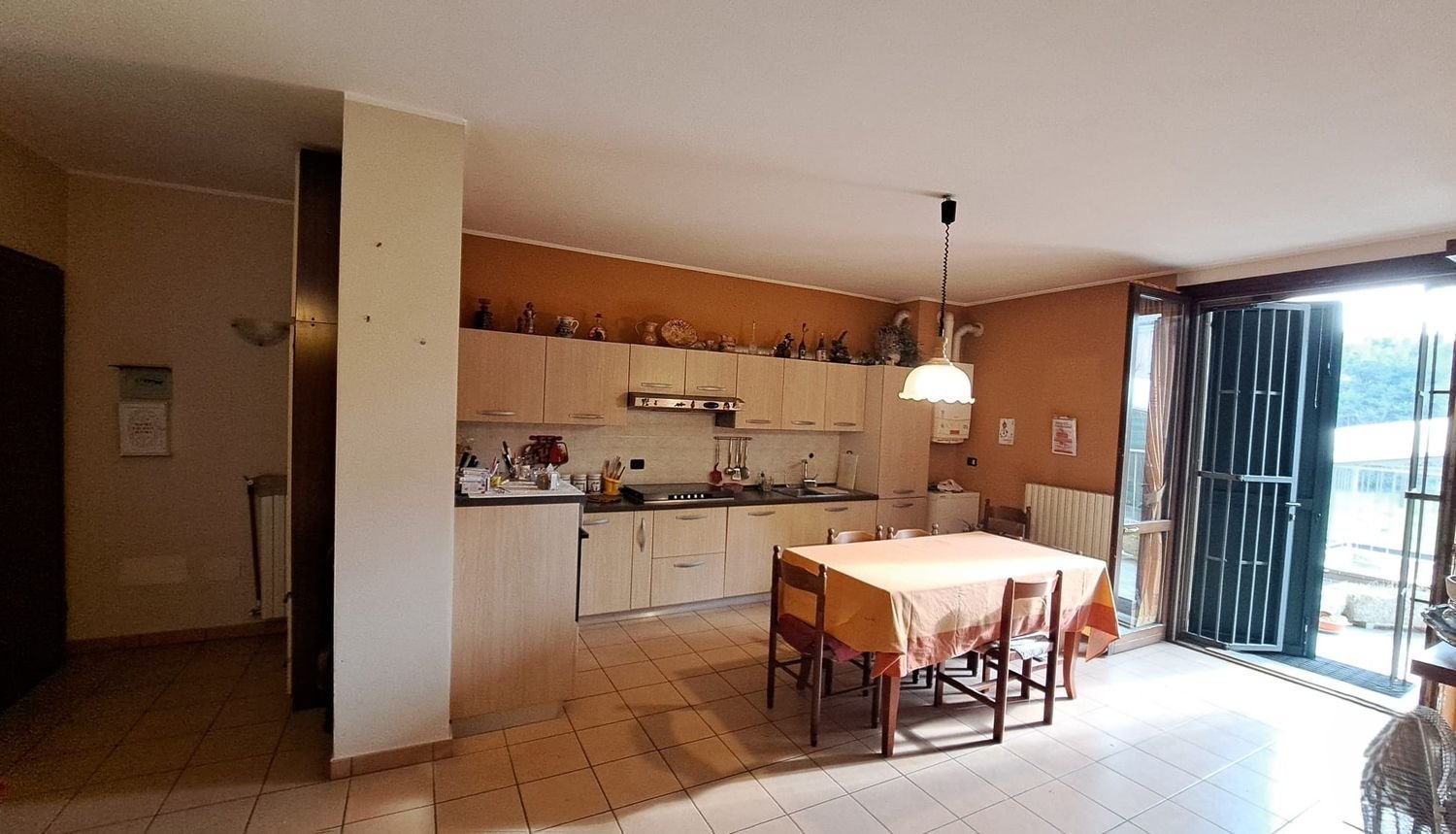 Apartamento de 2 divisões em Suzzara, Italy N.º 98183