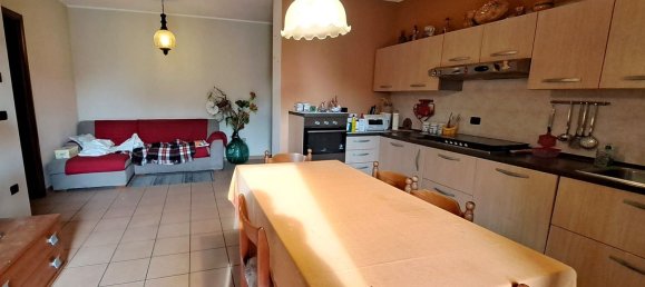 Apartamento de 2 divisões em Suzzara, Italy N.º 98183 8