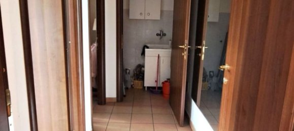 Apartamento de 2 divisões em Suzzara, Italy N.º 98183 10