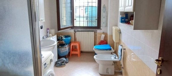 Apartamento de 2 divisões em Suzzara, Italy N.º 98183 17