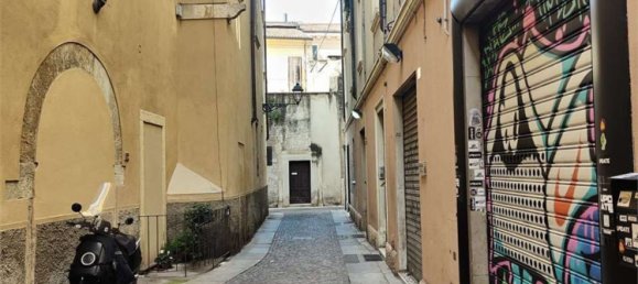 12m² Garage in Verona, Italy No. 161625 5