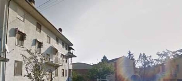 5 rooms Apartment in Fresonara, Italy No. 200074 12