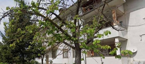 5 rooms Apartment in Fresonara, Italy No. 200074 18