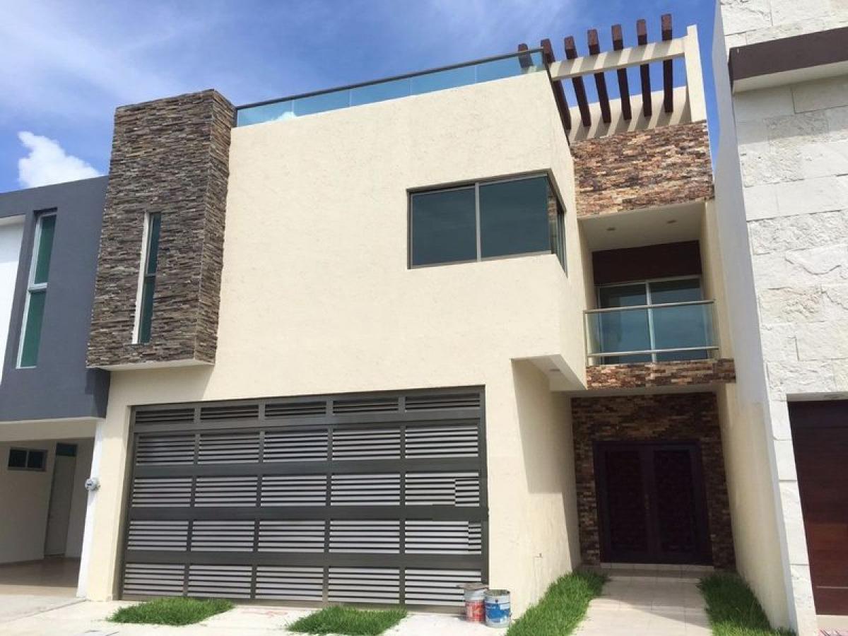 3 bedrooms House in Veracruz, Mexico No. 215972