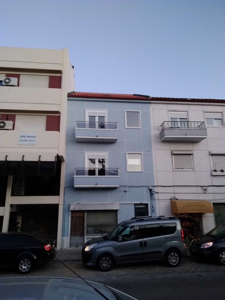 1 bedroom Apartment in Almada, Portugal No. 244000