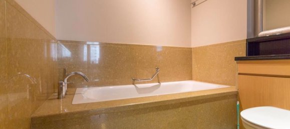 Кондоминиум  с 1 спальней в Сатхон, Таиланд № 9849 15