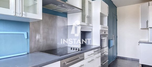 Квартира с 2 спальнями в Мезон-Альфор, Франция № 175709 9