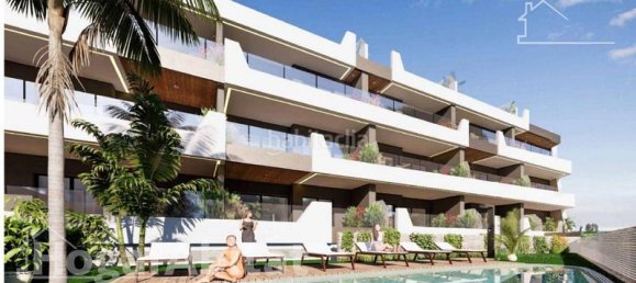 2 Schlafzimmer Penthouse in Alicante, Spain, Nr. 121703 10