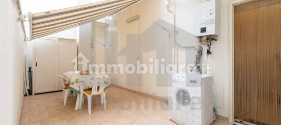2 bedrooms Apartment in Adelfia, Italy No. 147720 5