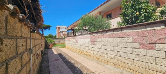 Villa de 2 dormitorios en Anzio, Italy No. 261468 23