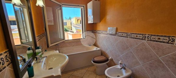 Villa de 2 dormitorios en Anzio, Italy No. 261468 14