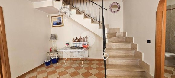 Villa de 2 dormitorios en Anzio, Italy No. 261468 12