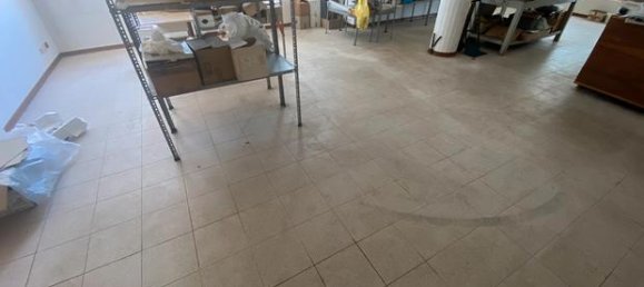 2 rooms Commercial property in Veggiano, Italy No. 289332 2