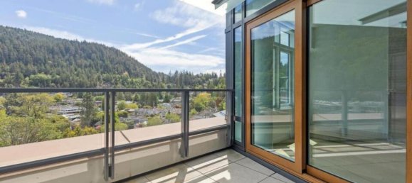 2 bedrooms Condo in British Columbia, Canada No. 180 12