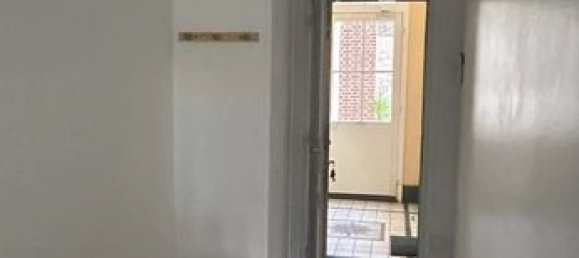 Estudio en Fontainebleau, France No. 283499 4