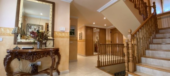 Дом с 6 спальнями в Алава, Испания № 138399 2