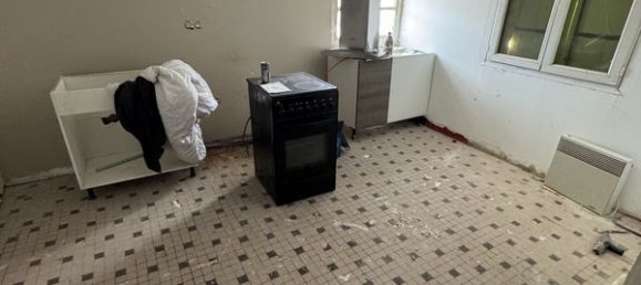 Дом с 3 спальнями в Gours, Франция № 101758 3