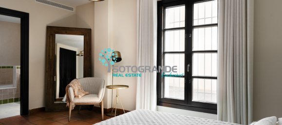 4 Schlafzimmer Villa in Cadiz, Spain, Nr. 26980 13