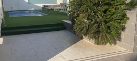 3 bedrooms House in Mil Palmeras, Spain No. 177186 11