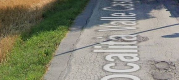 4 Schlafzimmer Wohnung in Montecassiano, Italy, Nr. 343855 2