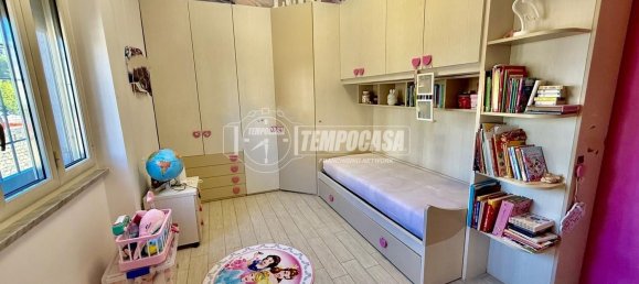 4 rooms Apartment in Naples, Italy No. 286730 13