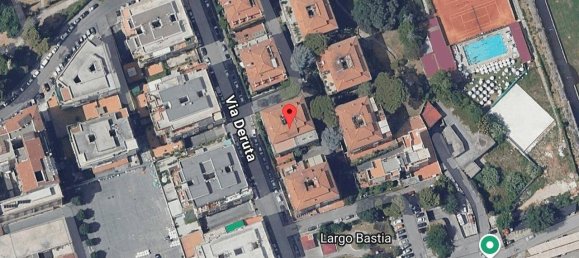 Apartamento de 4 dormitorios en Rome, Italy No. 12263 2