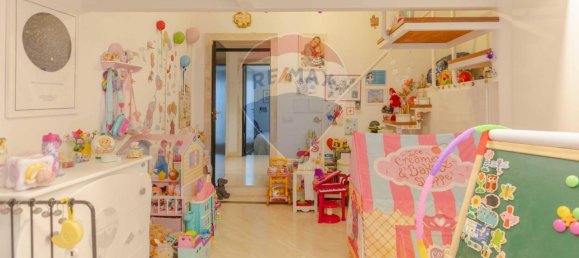 3غرفة شقة في Adelfia, Italy رقم 81739 16