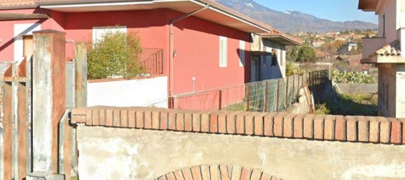 5-Zimmer Haus in Pedara, Italy, Nr. 201560 2