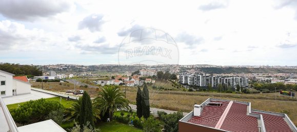 5 bedrooms House in Loures, Portugal No. 47440 21