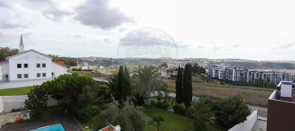 5 bedrooms House in Loures, Portugal No. 47440 45