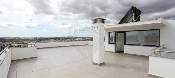 5 bedrooms House in Loures, Portugal No. 47440 47