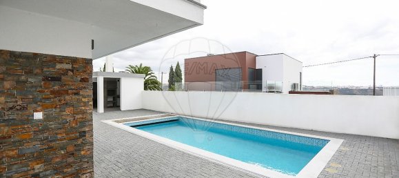 5 bedrooms House in Loures, Portugal No. 47440 8