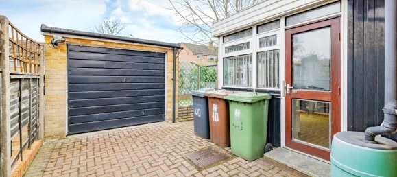 3 bedrooms House in Bushey, United Kingdom No. 6205 13