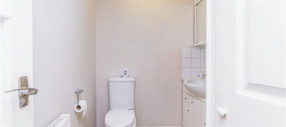 2 Schlafzimmer Bungalow in Croydon, United Kingdom, Nr. 7977 27