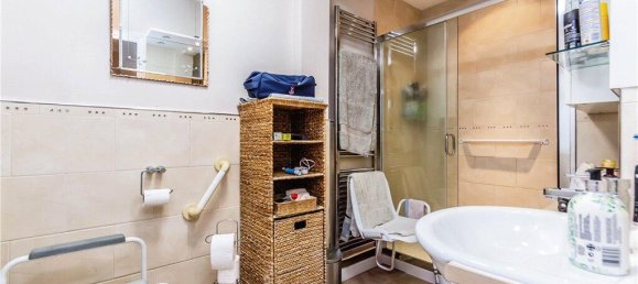 2 Schlafzimmer Bungalow in Croydon, United Kingdom, Nr. 7977 13