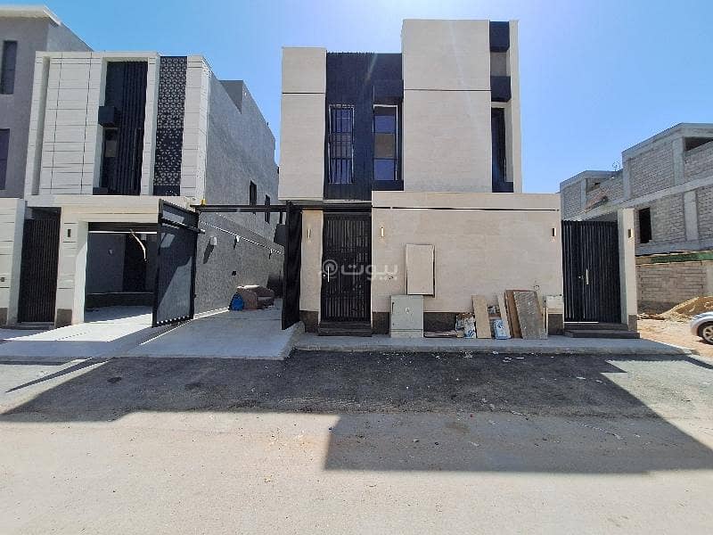 6 bedrooms Villa in Riyadh, Saudi Arabia No. 509