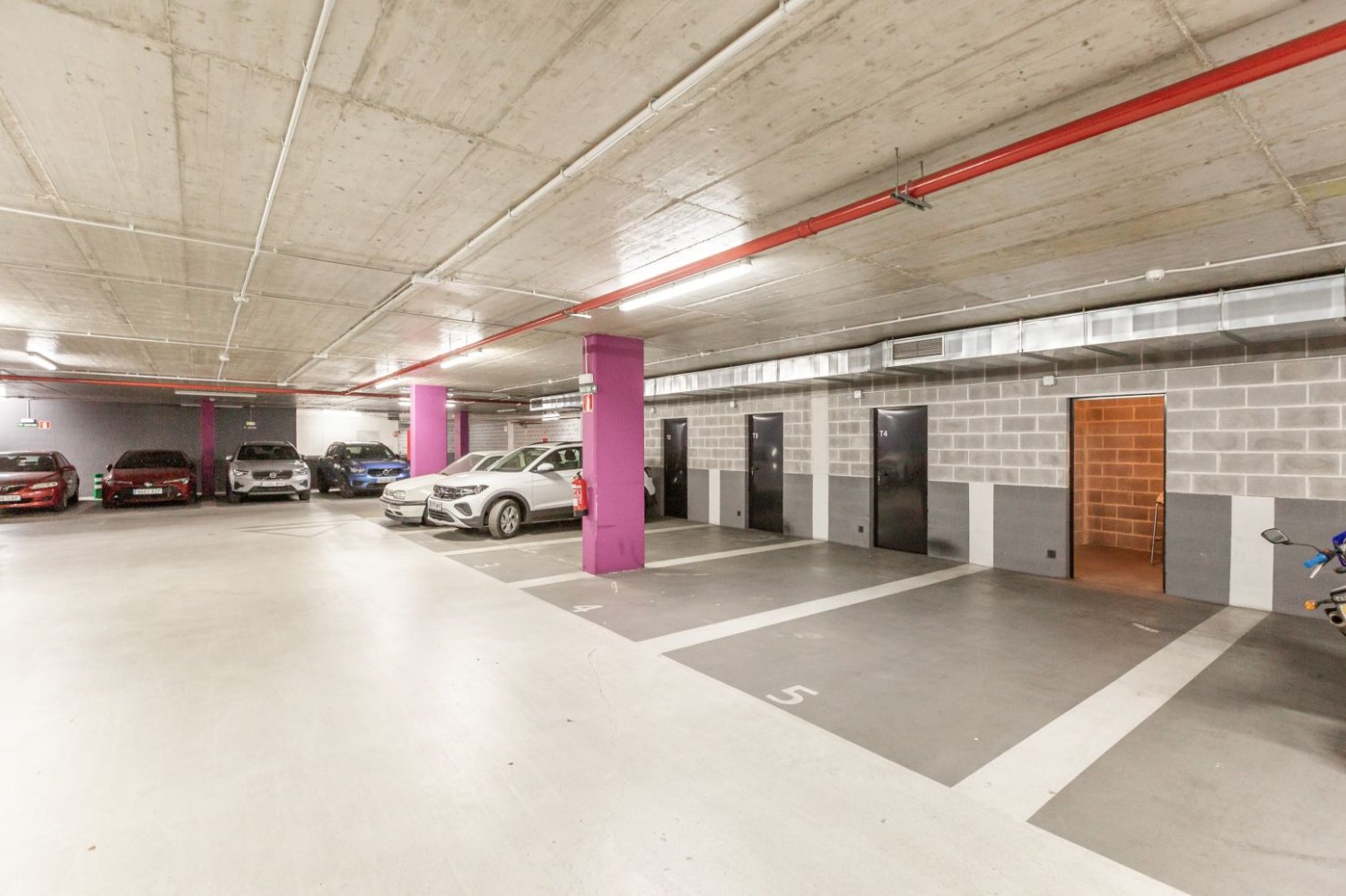 Гараж 12м² в Наварра, Испания № 141665