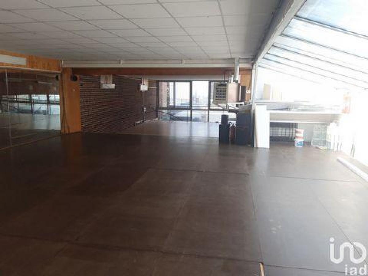 Fábrica en Lille, France 682 m² No. 19771