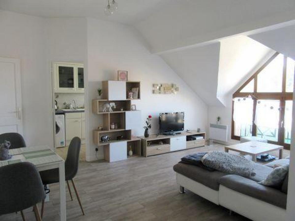 Apartamento com 2 quartos em condomínio em Beauchamp, France N.º 34615