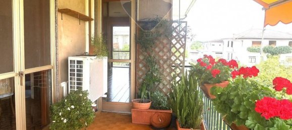 4 Schlafzimmer Villa in Caltignaga, Italy, Nr. 262209 6