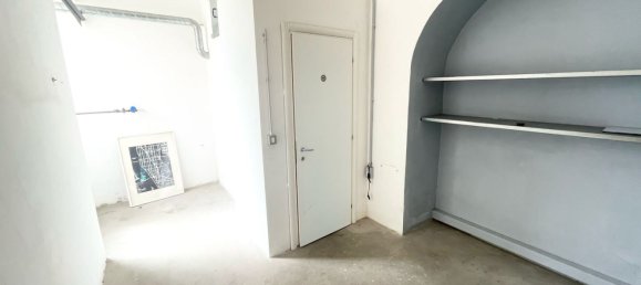 2 bedrooms Apartment in Rome, Italy No. 320936 7