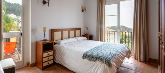 4 bedrooms Townhouse in Istan, Spain No. 135809 21