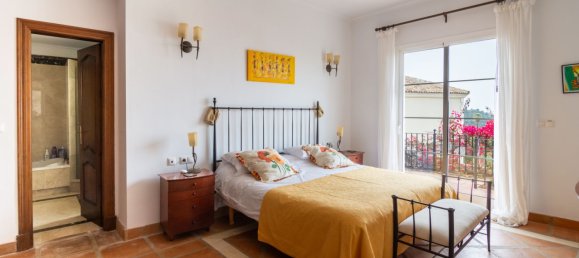 4 bedrooms Townhouse in Istan, Spain No. 135809 22