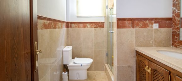 4 bedrooms Townhouse in Istan, Spain No. 135809 20